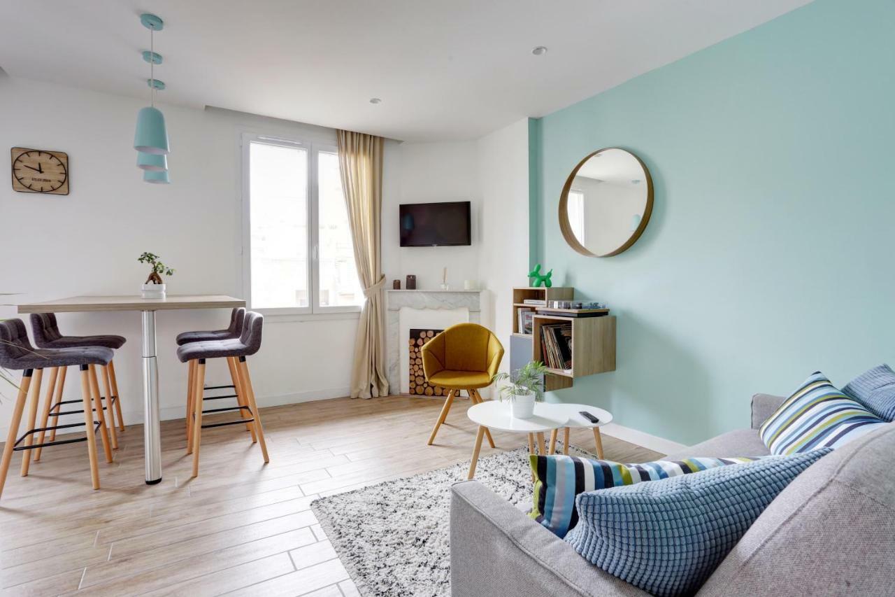 L'Amandine ,45 M2 Terrasse Et Garage Centre Ville Saint-Raphael  Luaran gambar
